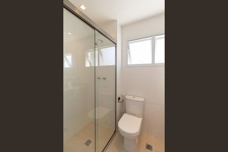 Apartamento à venda com 136m², 3 quartos e 2 vagas Apartamento à venda com 136m², 3 quartos e 2 vagasBanheiro da suíte 3