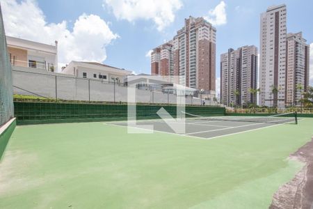 Apartamento à venda com 136m², 3 quartos e 2 vagas Apartamento à venda com 136m², 3 quartos e 2 vagasÁrea comum - Quadra