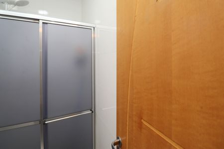 Apartamento para alugar com 70m², 2 quartos e sem vagaBanheiro 