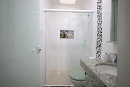 Apartamento à venda com 107m², 2 quartos e 3 vagasBanheiro Quarto Suíte 1