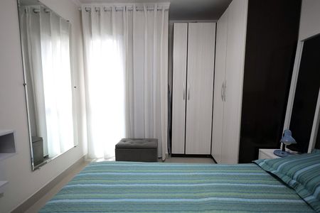 Apartamento à venda com 107m², 2 quartos e 3 vagasQuarto Suíte 2