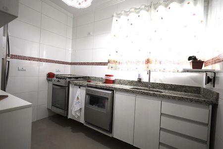 Apartamento à venda com 107m², 2 quartos e 3 vagasCozinha