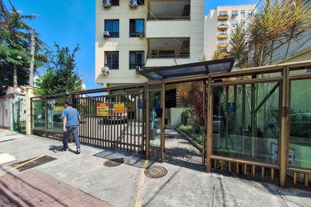 Apartamento para alugar com 140m², 2 quartos e 1 vagaFachada