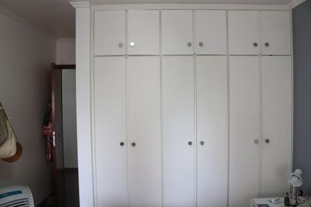 Apartamento para alugar com 236m², 3 quartos e 2 vagasQuarto 1