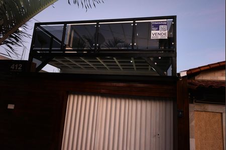 Casa à venda com 110m², 4 quartos e 2 vagas Casa à venda com 110m², 4 quartos e 2 vagasPlaca instalada no dia 29-04-2026. Com o Código RXDE-53 - Fachada