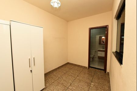 Casa à venda com 110m², 4 quartos e 2 vagas Casa à venda com 110m², 4 quartos e 2 vagasSuíte