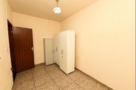 Casa à venda com 110m², 4 quartos e 2 vagas Casa à venda com 110m², 4 quartos e 2 vagasSuíte