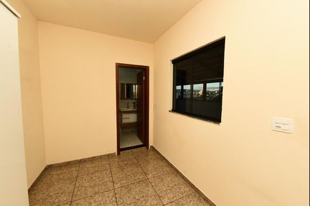 Casa à venda com 110m², 4 quartos e 2 vagas Casa à venda com 110m², 4 quartos e 2 vagasSuíte
