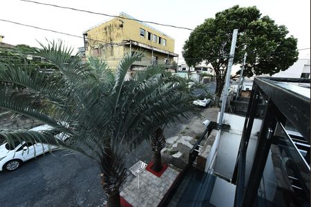 Casa à venda com 110m², 4 quartos e 2 vagas Casa à venda com 110m², 4 quartos e 2 vagasTerraço Vista