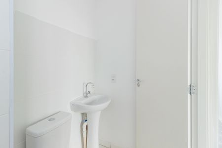 Apartamento para alugar com 37m², 2 quartos e sem vagaBanheiro