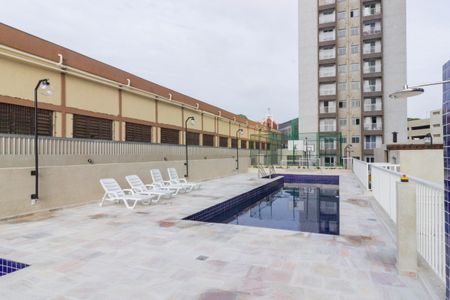 Apartamento para alugar com 37m², 2 quartos e sem vagaÁrea comum - Piscina