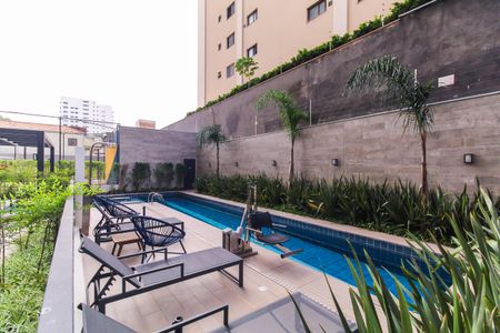 Apartamento para alugar com 38m², 2 quartos e sem vaga Apartamento para alugar com 38m², 2 quartos e sem vagaÁrea comum - Piscina