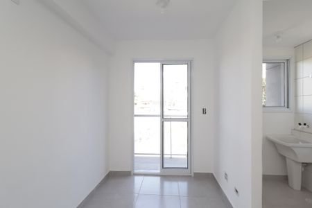 Apartamento para alugar com 37m², 2 quartos e 1 vagaSala/Cozinha