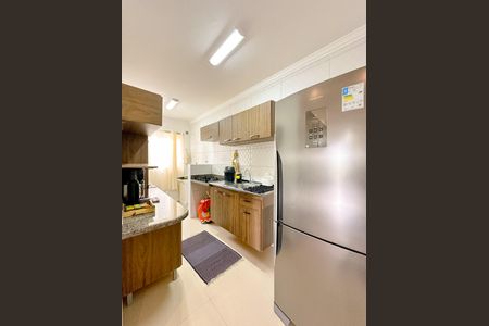 Apartamento para alugar com 69m², 2 quartos e 2 vagasCozinha