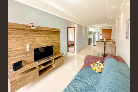 Sala de TV de apartamento para alugar com 2 quartos, 69m² em Ingleses Norte, Florianópolis