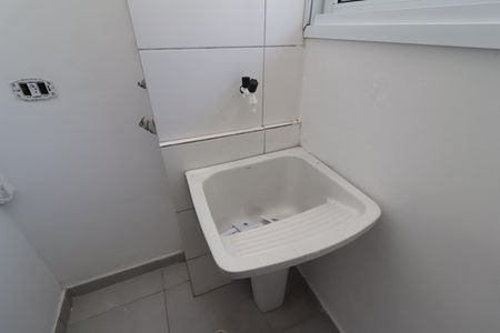 Apartamento para alugar com 39m², 2 quartos e 1 vagaÁrea de Serviço