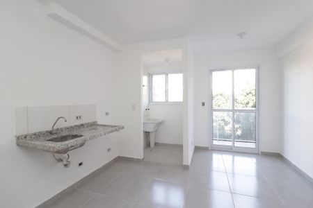 Sala/Cozinha de apartamento para alugar com 2 quartos, 39m² em Itaquera, São Paulo