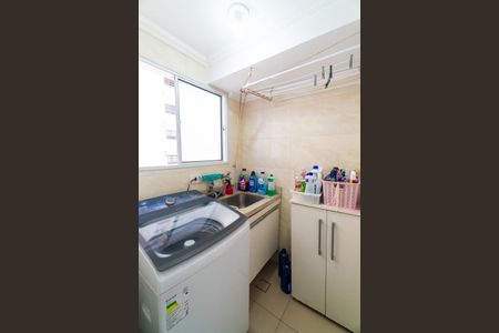 Apartamento à venda com 68m², 2 quartos e 1 vaga Apartamento à venda com 68m², 2 quartos e 1 vagaÁrea de Serviço