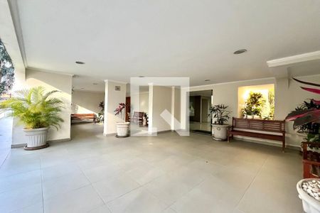 Apartamento à venda com 68m², 2 quartos e 1 vaga Apartamento à venda com 68m², 2 quartos e 1 vagaHall de entrada