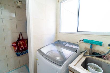 Apartamento à venda com 68m², 2 quartos e 1 vaga Apartamento à venda com 68m², 2 quartos e 1 vagaÁrea de Serviço