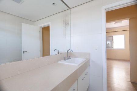 Apartamento para alugar com 107m², 3 quartos e 2 vagasBanheiro da Suíte