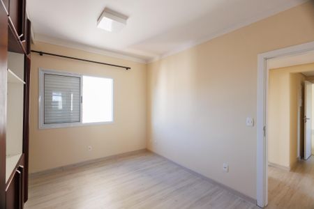 Suíte de apartamento para alugar com 3 quartos, 107m² em Centro, Taubaté