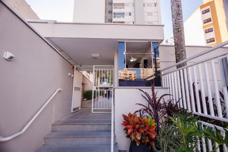 Apartamento para alugar com 107m², 3 quartos e 2 vagasFachada e portaria