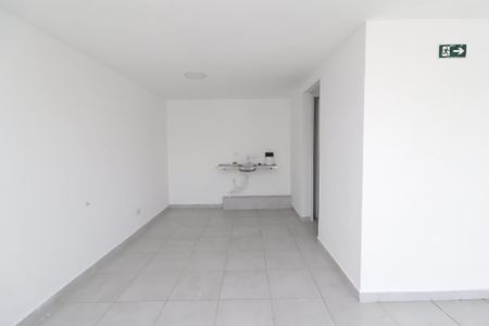 Apartamento para alugar com 37m², 2 quartos e 1 vagaÁrea comum - Salão de festas