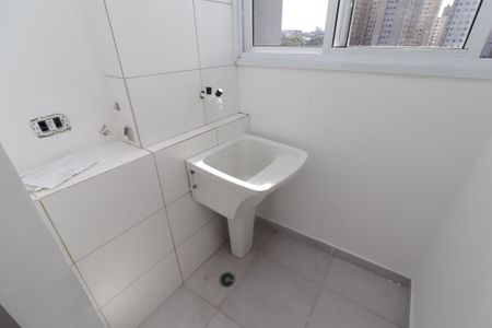 Apartamento para alugar com 37m², 2 quartos e 1 vagaÁrea de Serviço