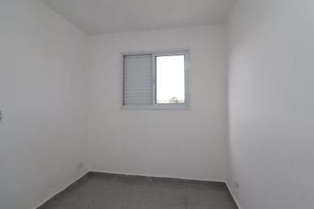Quarto 1 de apartamento para alugar com 2 quartos, 37m² em Itaquera, São Paulo