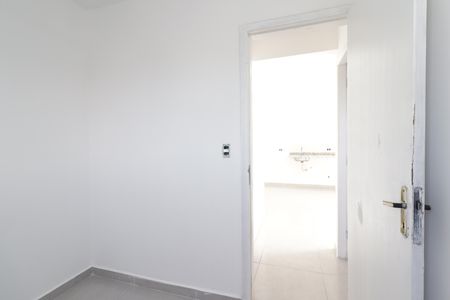 Apartamento para alugar com 37m², 2 quartos e 1 vagaQuarto 2