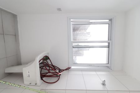 Apartamento à venda com 37m², 2 quartos e 1 vagaÁrea de Serviço