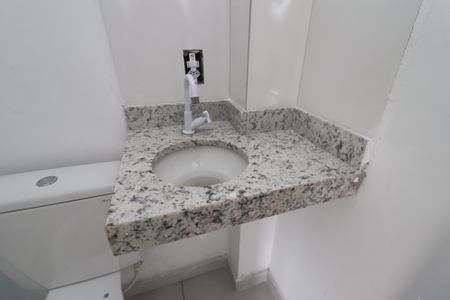Apartamento à venda com 37m², 2 quartos e 1 vagaBanheiro