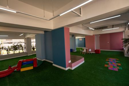 Apartamento para alugar com 32m², 2 quartos e sem vaga Apartamento para alugar com 32m², 2 quartos e sem vagaBrinquedoteca