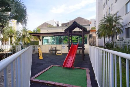 Apartamento à venda com 49m², 2 quartos e 1 vagaÁrea comum - Playground