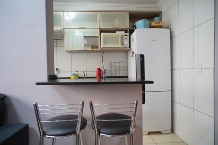 Apartamento à venda com 49m², 2 quartos e 1 vagaCozinha 