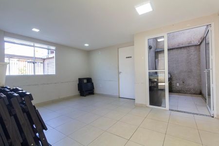 Studio à venda com 33m², 1 quarto e sem vagaÁrea comum - Salão de festas