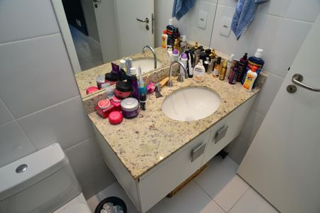 Apartamento para alugar com 80m², 2 quartos e 1 vagaBanheiro Suíte