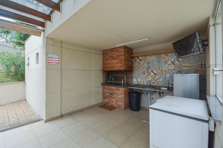 Apartamento à venda com 65m², 2 quartos e 1 vagaÁrea comum - Churrasqueira