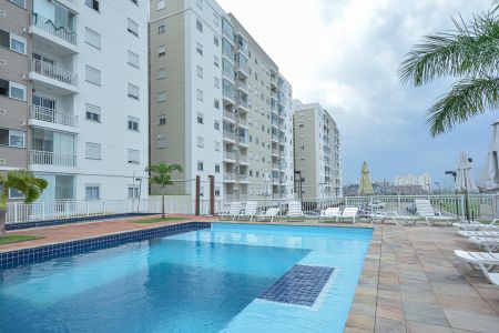 Apartamento à venda com 65m², 2 quartos e 1 vagaÁrea comum - Piscina