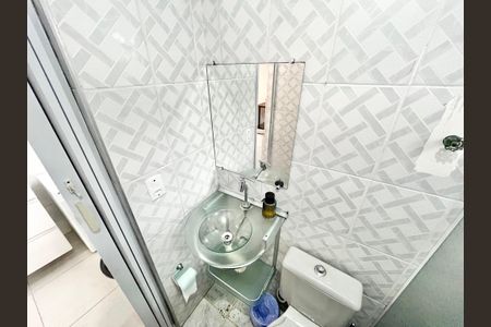 Apartamento para alugar com 64m², 2 quartos e sem vagaBanheiro