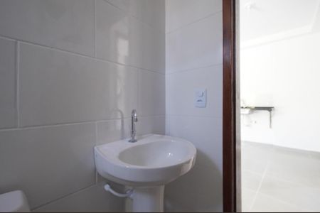Apartamento para alugar com 36m², 2 quartos e sem vaga Apartamento para alugar com 36m², 2 quartos e sem vagaBanheiro