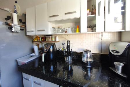 Casa à venda com 325m², 3 quartos e 6 vagasCasa 2 - Cozinha