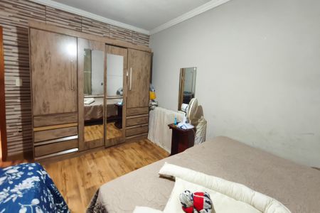 Casa à venda com 325m², 3 quartos e 6 vagasQuarto 2