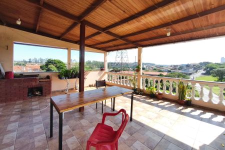 Casa à venda com 325m², 3 quartos e 6 vagasÁrea gourmet