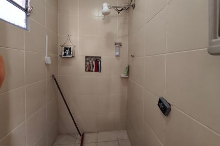 Casa à venda com 325m², 3 quartos e 6 vagasCasa 2 - Banheiro
