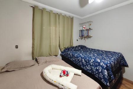 Casa à venda com 325m², 3 quartos e 6 vagasQuarto 2
