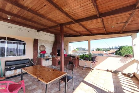 Casa à venda com 325m², 3 quartos e 6 vagasÁrea gourmet