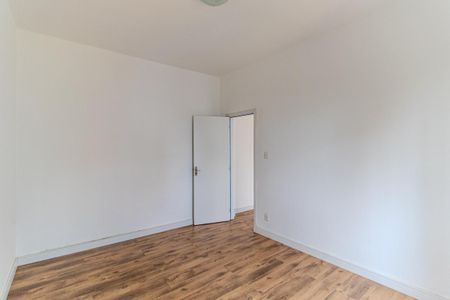 Apartamento à venda com 60m², 1 quarto e sem vaga Apartamento à venda com 60m², 1 quarto e sem vagaQuarto