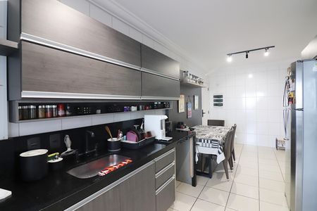 Apartamento à venda com 158m², 3 quartos e 3 vagasCozinha 